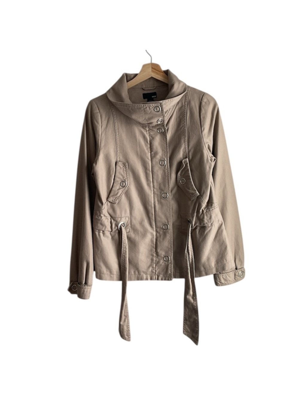 H&M Women's Beige Utility Jacket, size 6